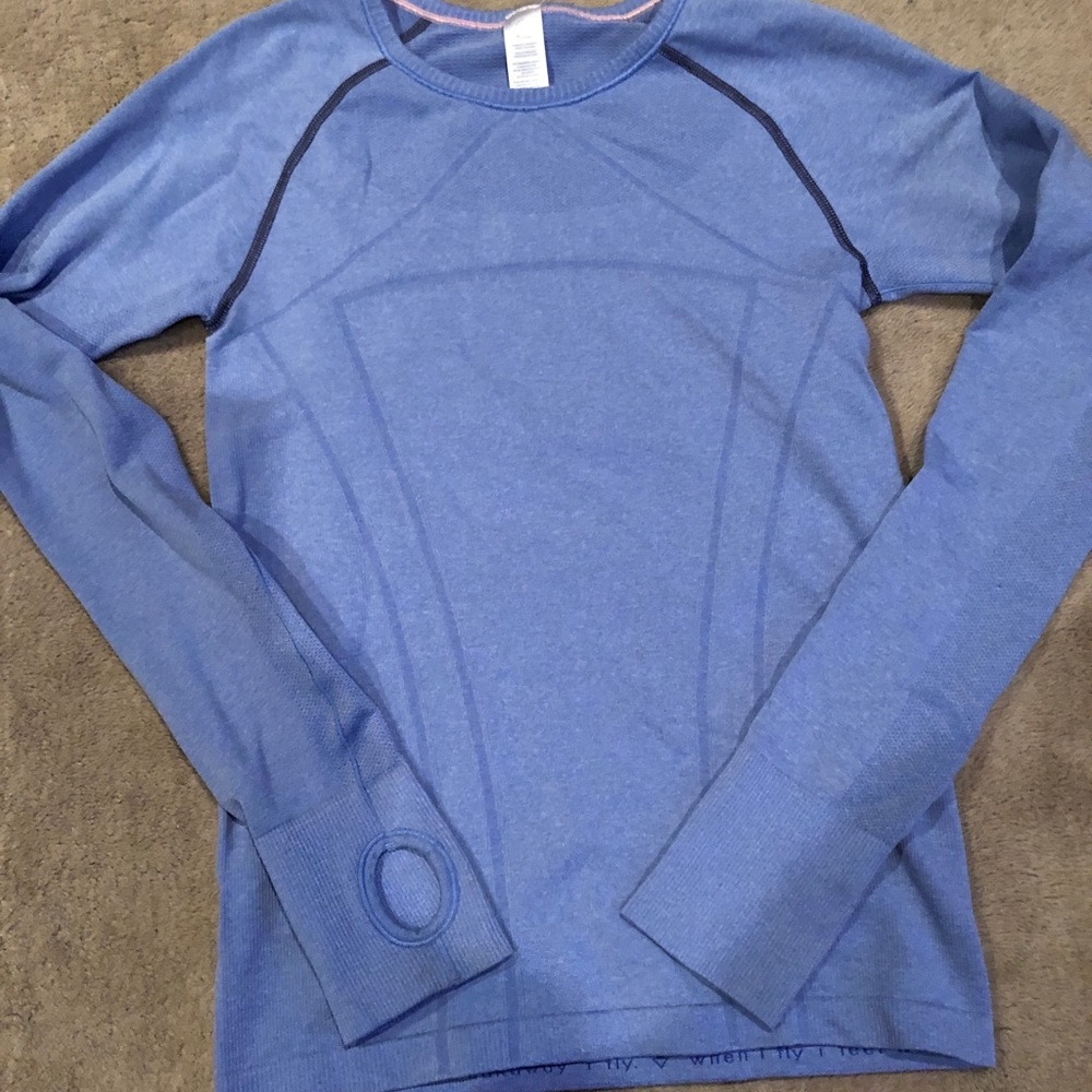 Ivivva fly tech long sleeve